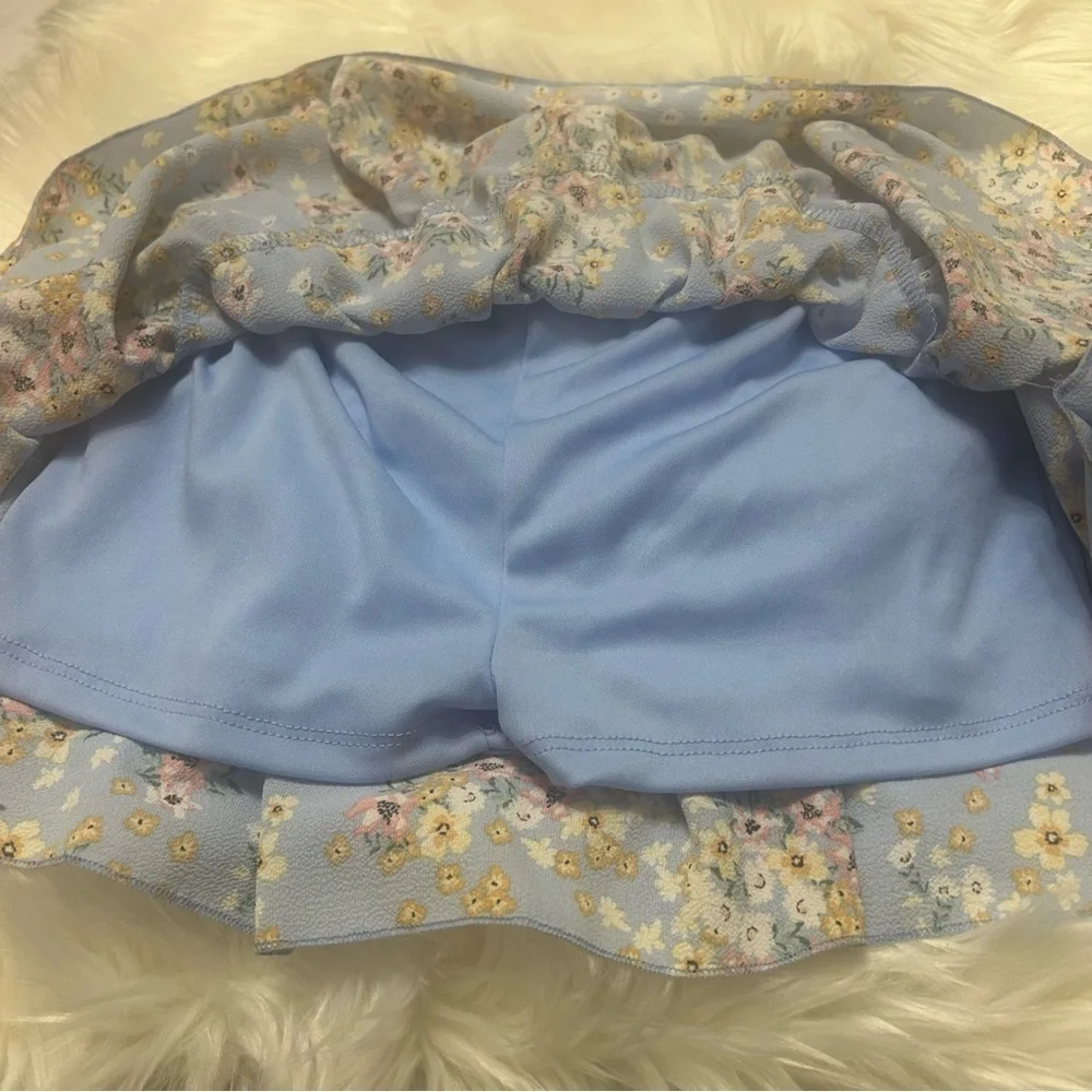 Size 10/12 GIRLS Floral Skort E2
